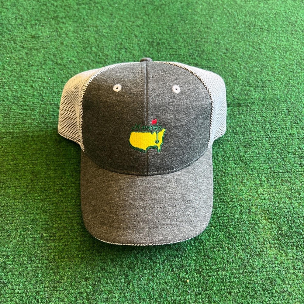 Master hat